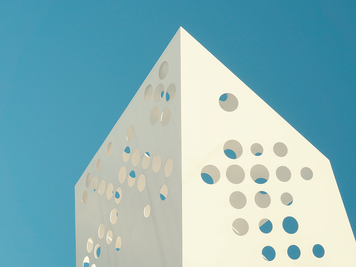 You are currently viewing Five Timeless Advertising Techniques that Bring Home the Bacon