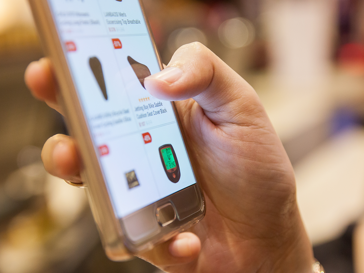 You are currently viewing What are Micro-moments and How do They Impact Digital Marketing?